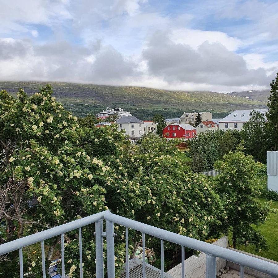 E18 Apartments Akureyri Exterior photo