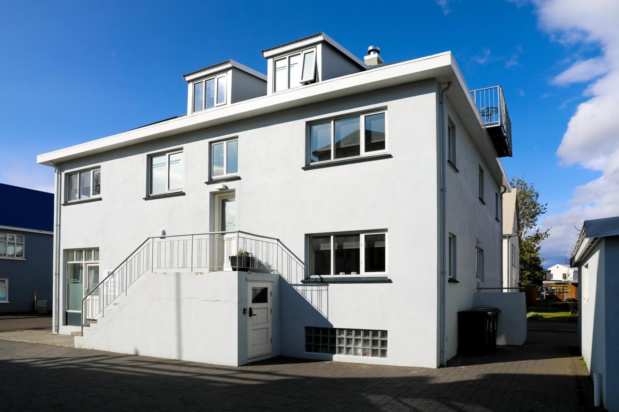 E18 Apartments Akureyri Exterior photo